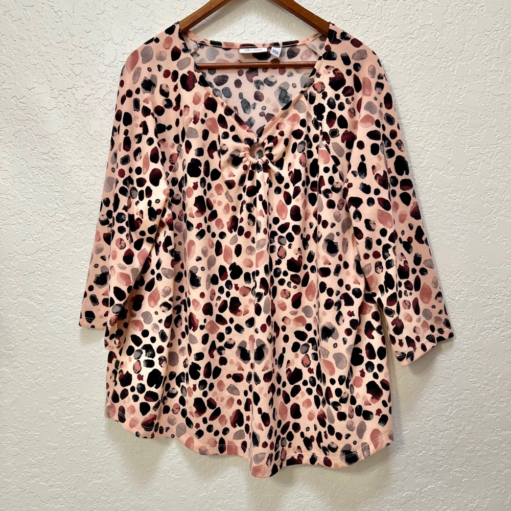 d&co Womens Printed Heavenly Jersey XL Pink Multi Color V Neck Blouse Casual